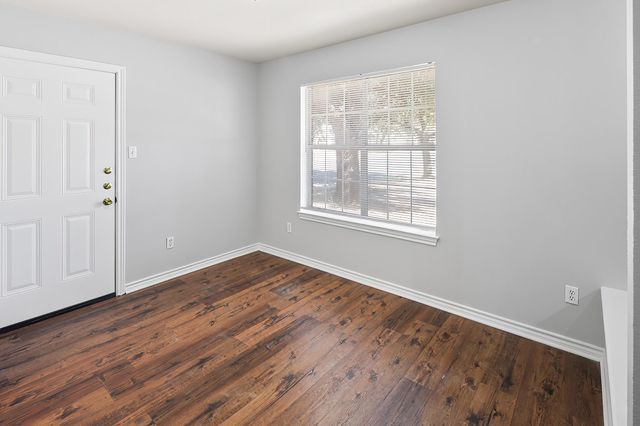 2020 Legacy Lane, College Station, TX 77840