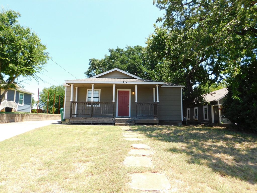 714 N Ruddell Street, Denton, TX 76209