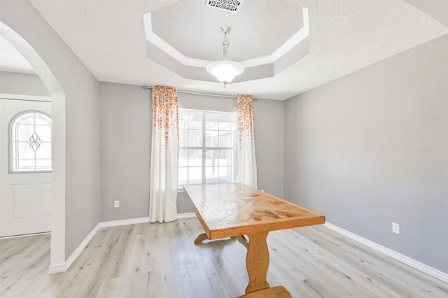 1106 Jefferson Avenue, Cleveland, TX 77327