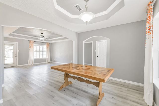 1106 Jefferson Avenue, Cleveland, TX 77327