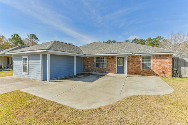 1106 Jefferson Avenue, Cleveland, TX 77327