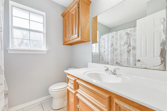 1106 Jefferson Avenue, Cleveland, TX 77327