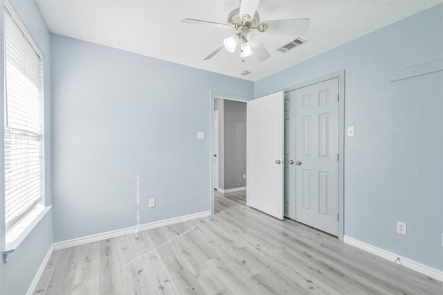 1106 Jefferson Avenue, Cleveland, TX 77327