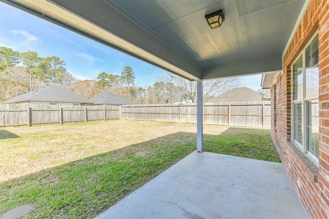 1106 Jefferson Avenue, Cleveland, TX 77327