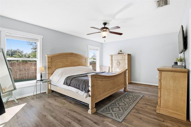 2116 30TH AVENUE E, Bradenton, FL 34208