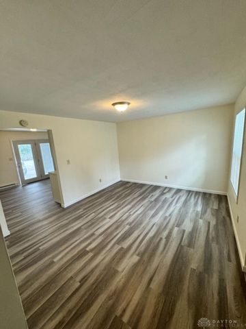 1655 Stewart Boulevard, Fairborn, OH 45324