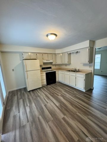 1655 Stewart Boulevard, Fairborn, OH 45324