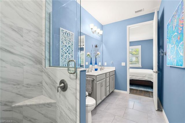 26213 Palace LN 202, Bonita Springs, FL 34135