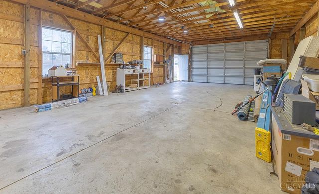 11 Kenec Drive, Middletown, OH 45042