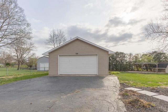 11 Kenec Drive, Middletown, OH 45042