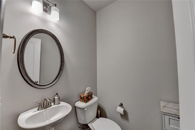 2719 Hedgeway Circle, Kennesaw, GA 30144
