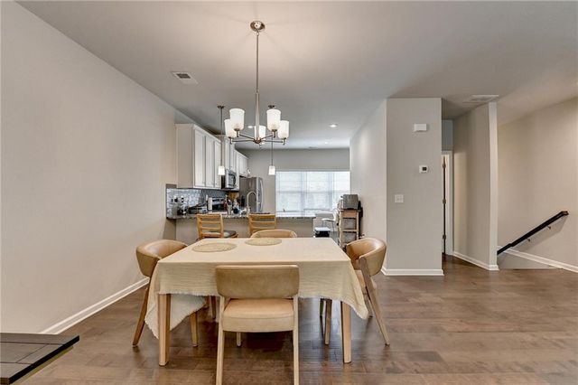 2719 Hedgeway Circle, Kennesaw, GA 30144