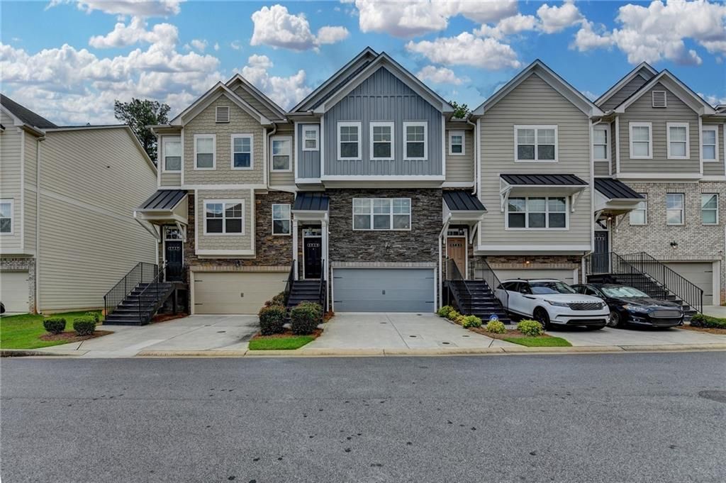 2719 Hedgeway Circle, Kennesaw, GA 30144