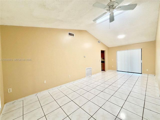 731 NW 84th Ave, Pembroke Pines, FL 33024