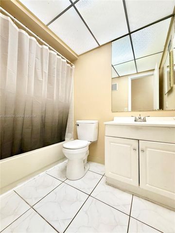 731 NW 84th Ave, Pembroke Pines, FL 33024