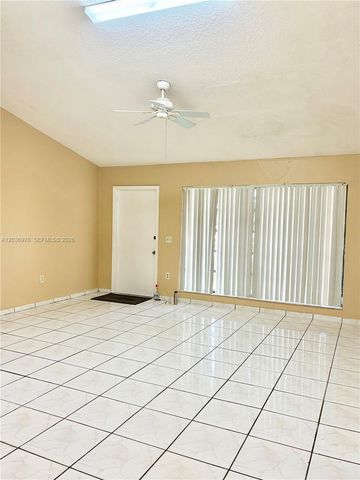 731 NW 84th Ave, Pembroke Pines, FL 33024