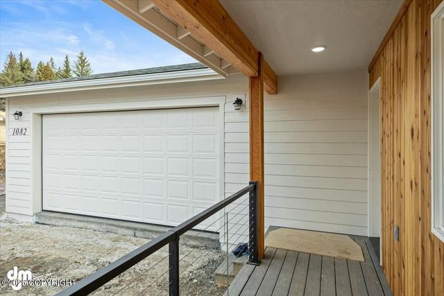 1082 Robert Avenue, Homer, AK 99603
