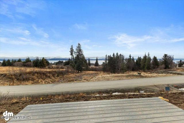 1082 Robert Avenue, Homer, AK 99603