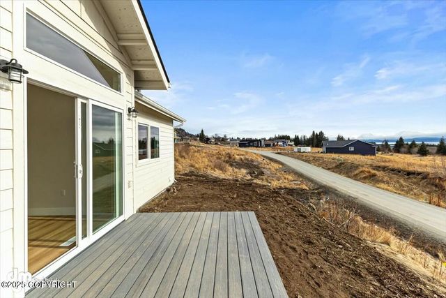 1082 Robert Avenue, Homer, AK 99603