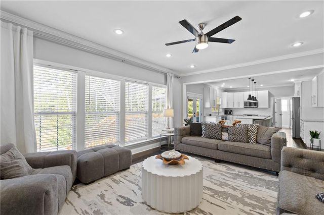 2734 Spindletop Lane NW, Kennesaw, GA 30144