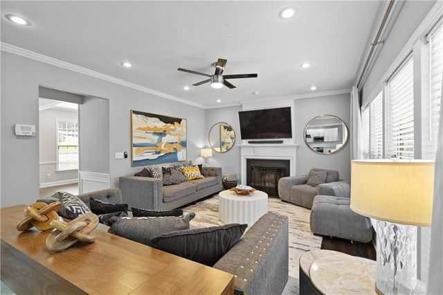 2734 Spindletop Lane NW, Kennesaw, GA 30144