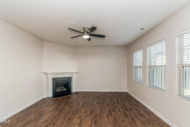 626 Lavenham Lane, Fuquay Varina, NC 27526