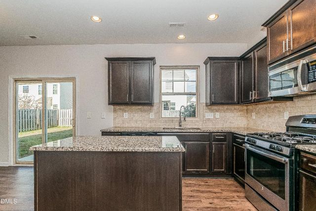 626 Lavenham Lane, Fuquay Varina, NC 27526