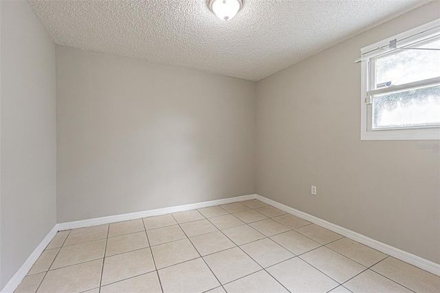 3401 CARIOCA COURT, Tampa, FL 33605