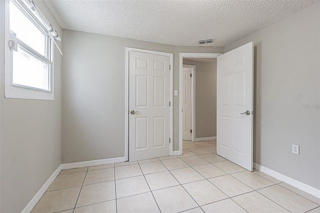 3401 CARIOCA COURT, Tampa, FL 33605