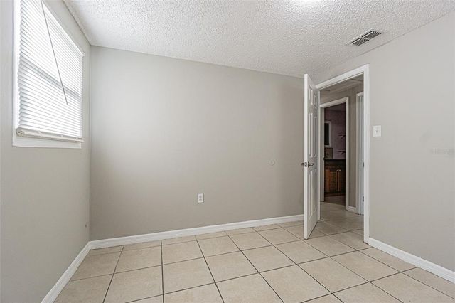 3401 CARIOCA COURT, Tampa, FL 33605