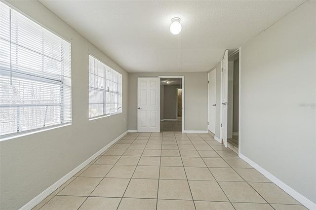 3401 CARIOCA COURT, Tampa, FL 33605