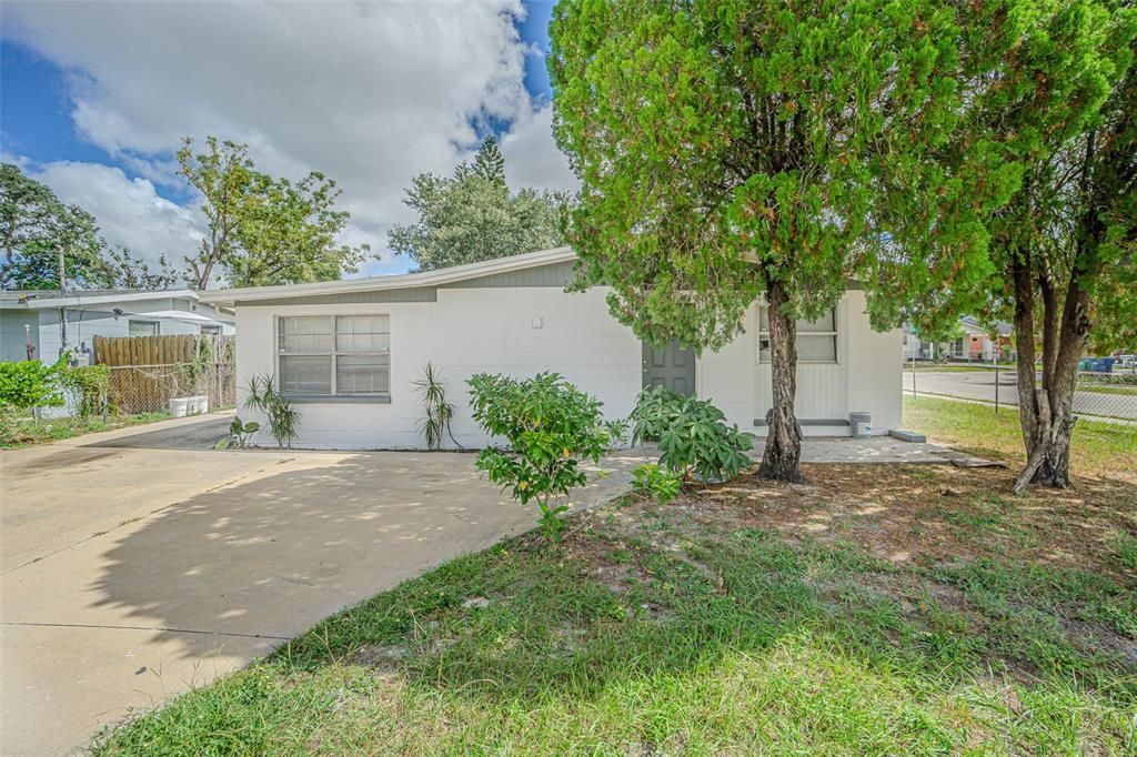 3401 CARIOCA COURT, Tampa, FL 33605