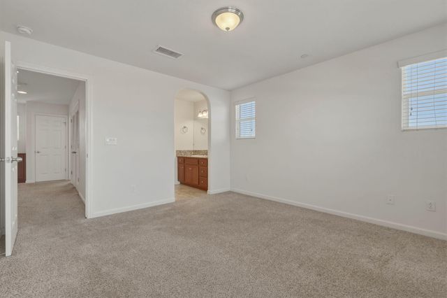 3714 Connected Place, Clovis, CA 93619