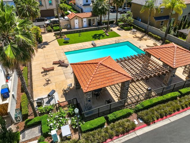 3714 Connected Place, Clovis, CA 93619