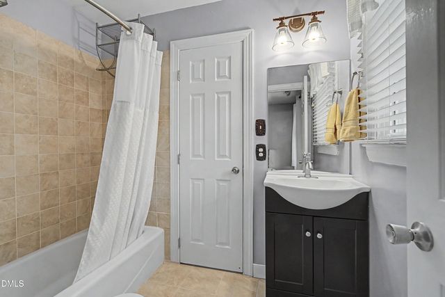 500 Pinewood Drive, Apex, NC 27502