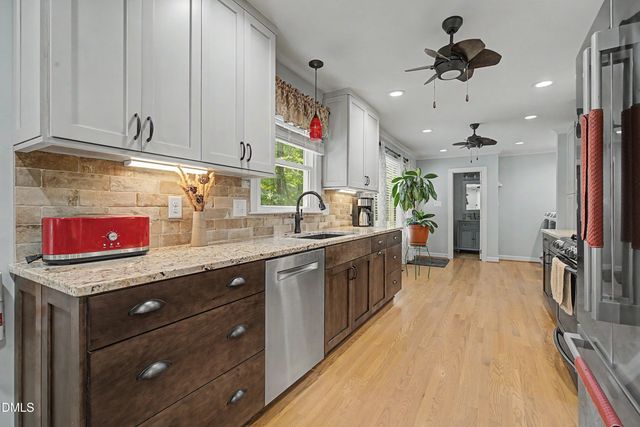 500 Pinewood Drive, Apex, NC 27502