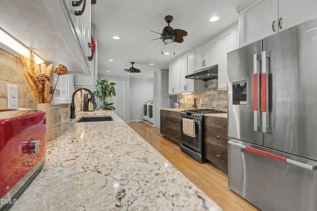 500 Pinewood Drive, Apex, NC 27502