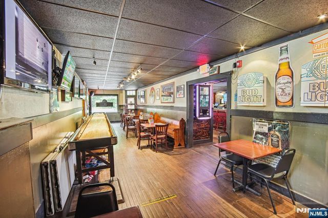 2 E Passaic Avenue, Nutley, NJ 07110