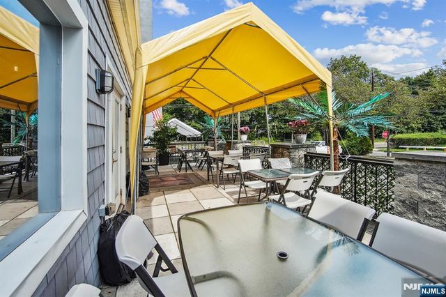 2 E Passaic Avenue, Nutley, NJ 07110