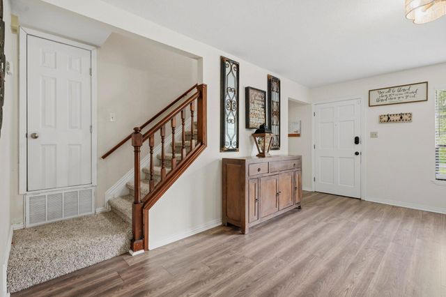 10301 27th Street, Santa Fe, TX 77510