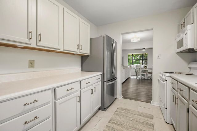 10301 27th Street, Santa Fe, TX 77510