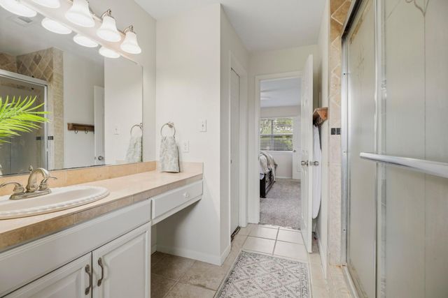 10301 27th Street, Santa Fe, TX 77510