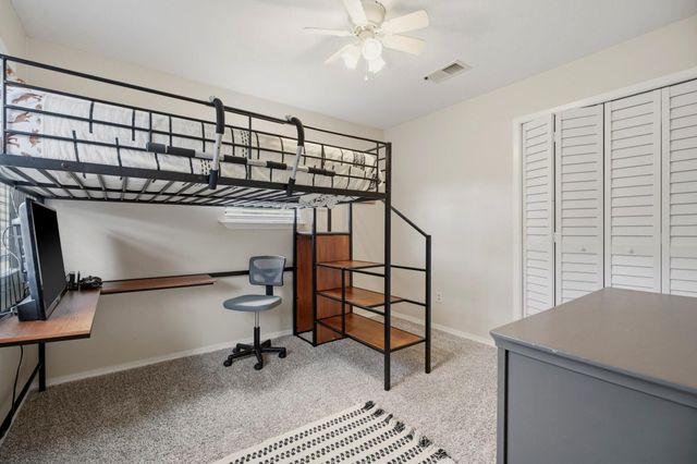 10301 27th Street, Santa Fe, TX 77510