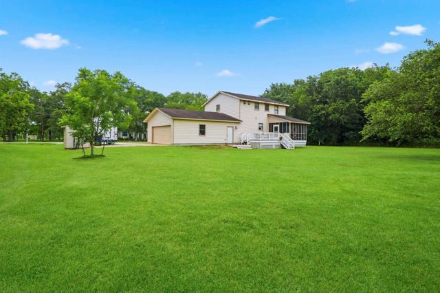 10301 27th Street, Santa Fe, TX 77510