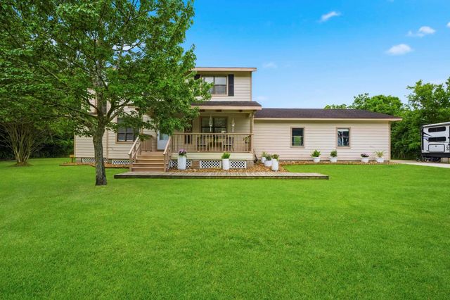 10301 27th Street, Santa Fe, TX 77510