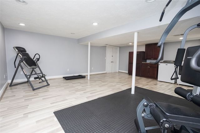 10 Arbor Way, East Greenwich, RI 02818