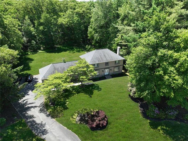 10 Arbor Way, East Greenwich, RI 02818