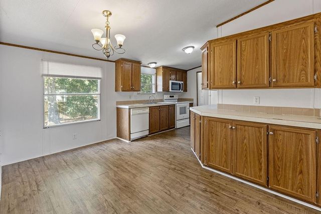 182 Carmen Boulevard, Conroe, TX 77306