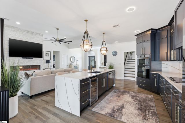 244 Chancellors Park Court, Simpsonville, SC 29681