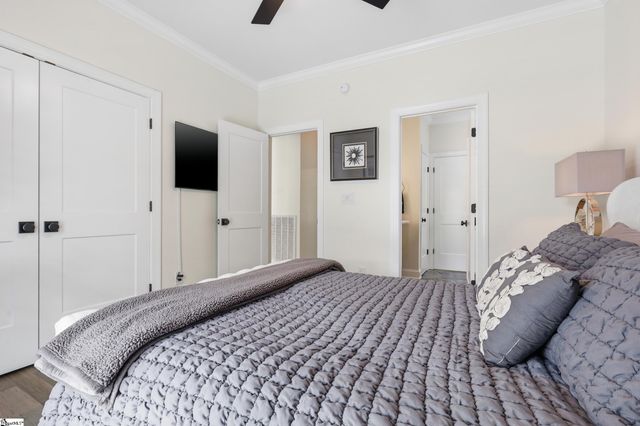 244 Chancellors Park Court, Simpsonville, SC 29681